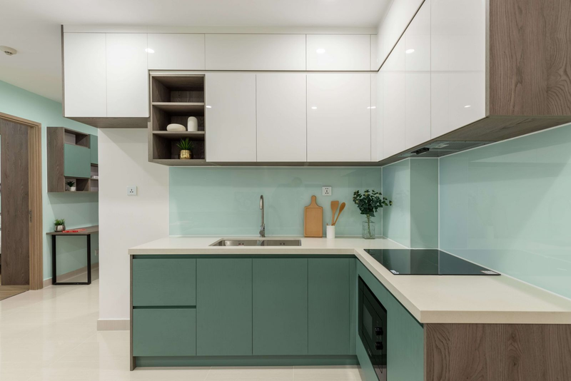 tủ bếp acrylic màu trắng