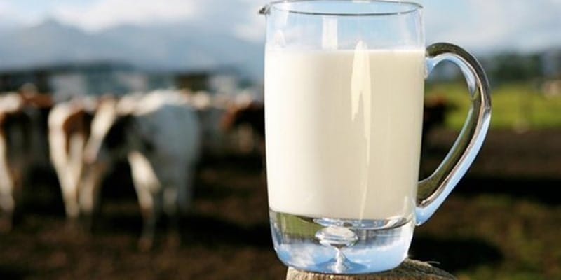 cách vệ sinh tủ gỗ công nghiệp